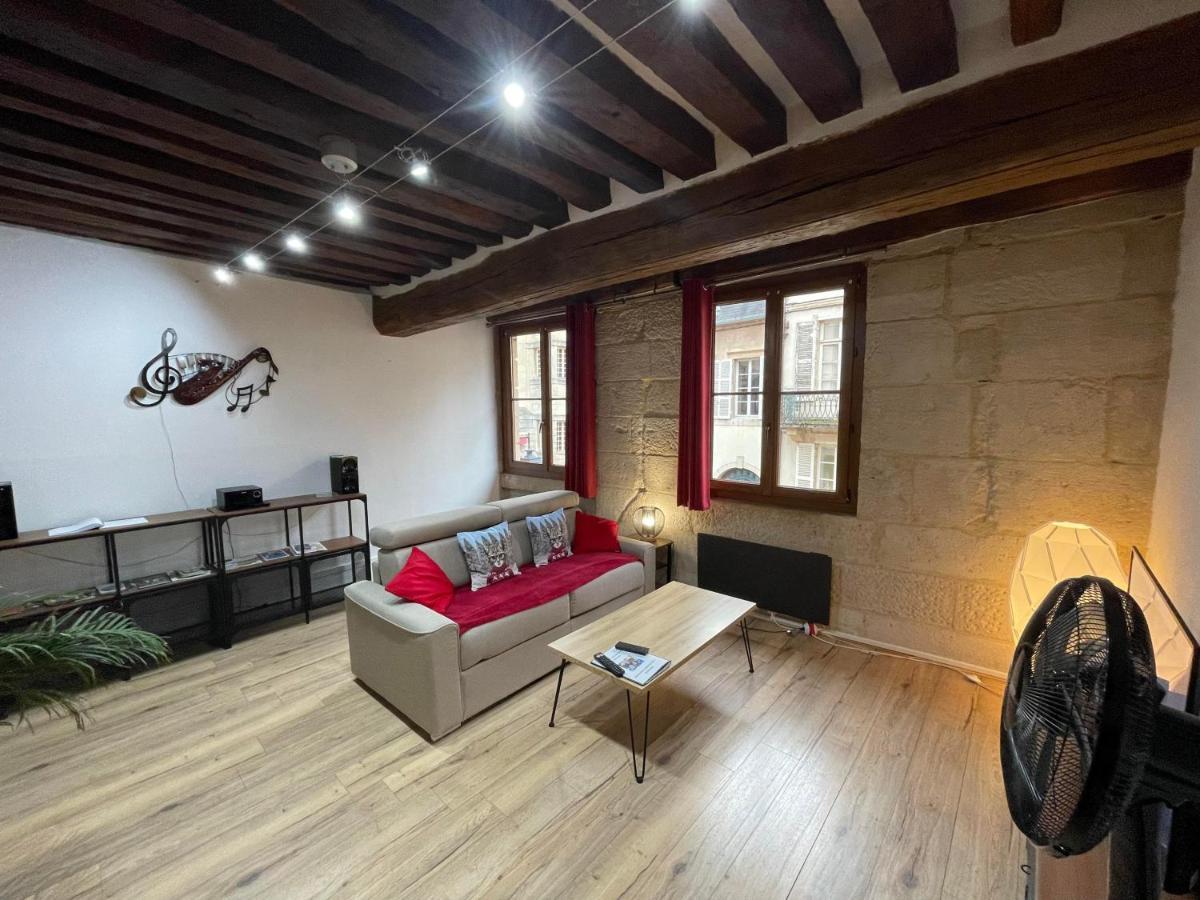 Appartements Chez Delphine Et Guillaume Au Coeur De Semur En Auxois Luaran gambar